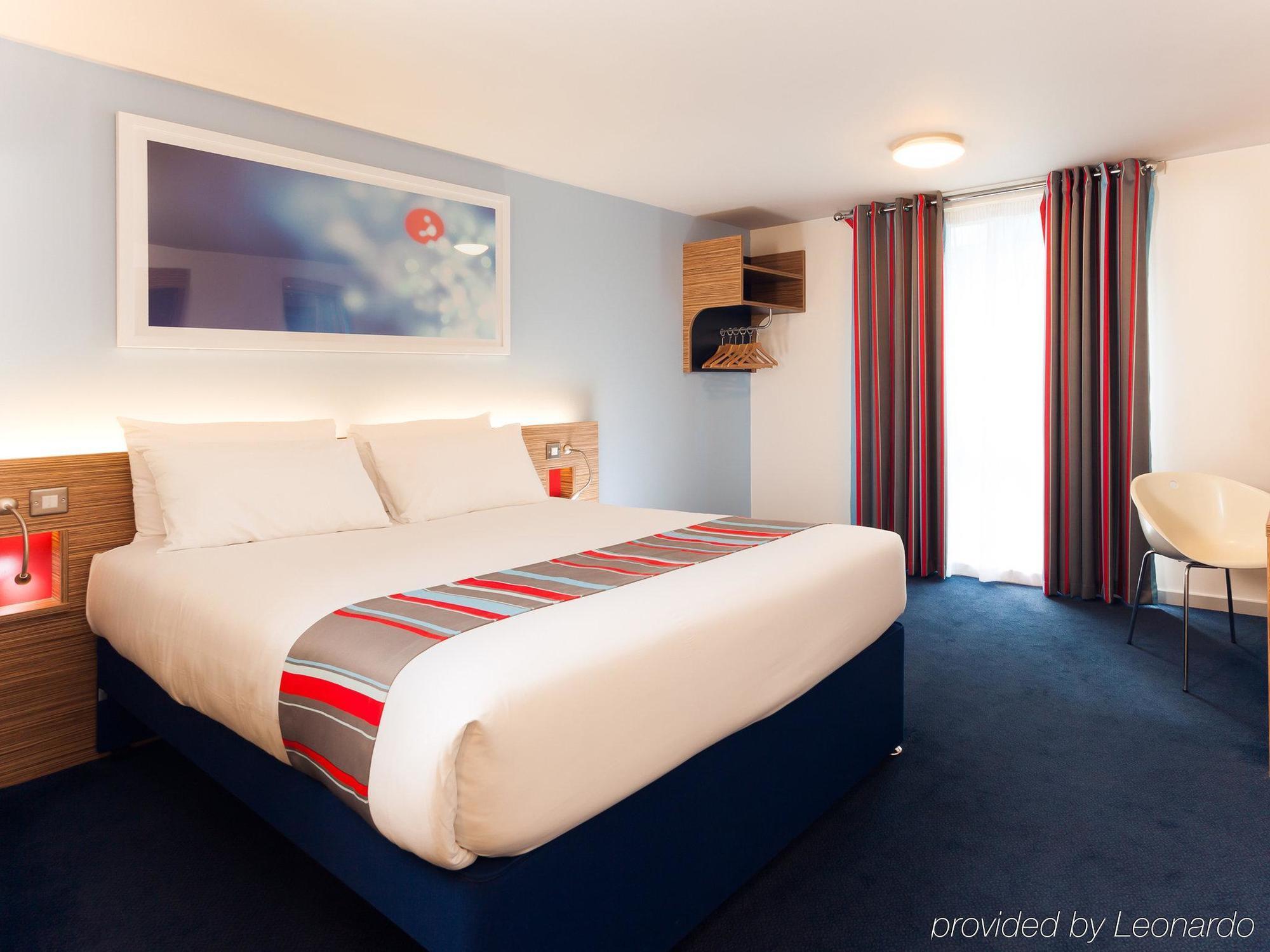 Ibis Budget London Heathrow Central Cranford Luaran gambar