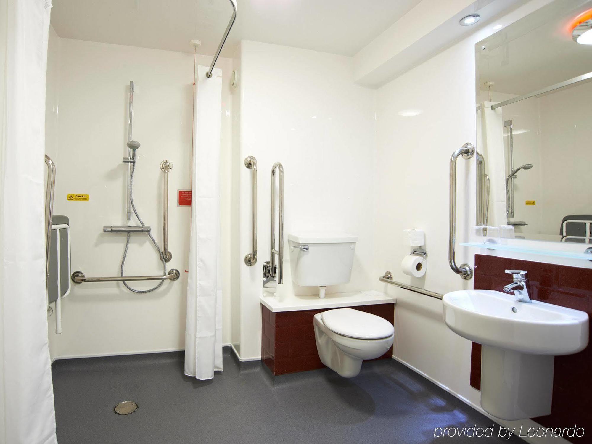 Ibis Budget London Heathrow Central Cranford Luaran gambar